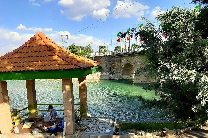 پل قاضی زاهد گلپایگان