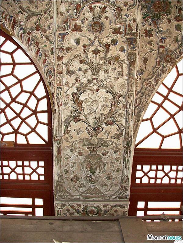 کاخ سلیمانیه کرج