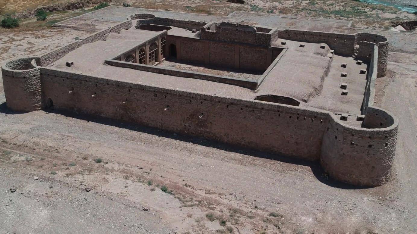 قلعه کنجانچم مهران