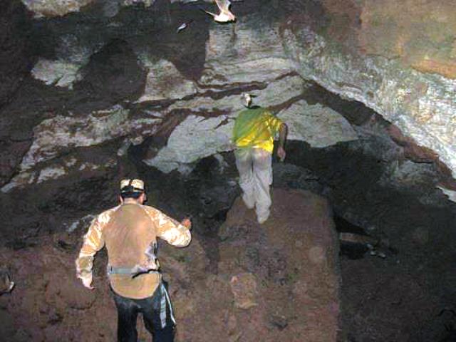 از غار مژاره آبدانان چه می‌دانید؟ 