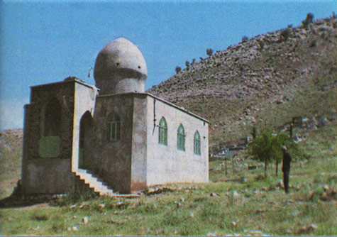 بقعه حاجی حاضر ایوان