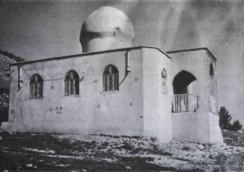 بقعه حاجی حاضر ایوان