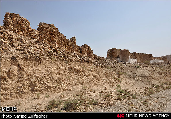 قلعه شیاخ ایلام