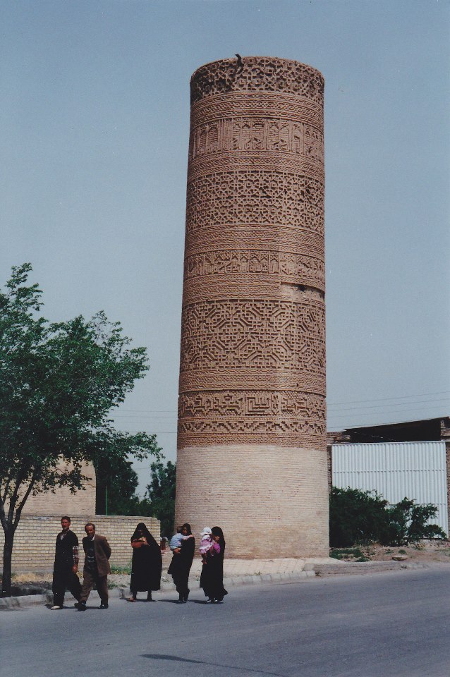 مناره ساوه