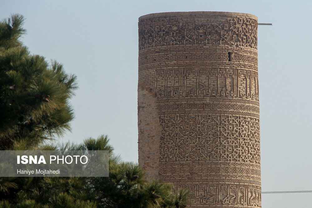 مناره ساوه