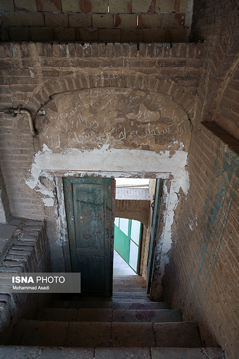مسجد سرخ ساوه