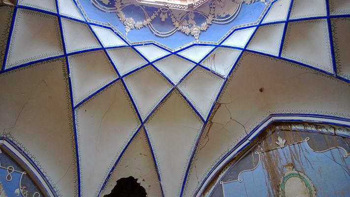 کاخ سرهنگ آباد اردستان