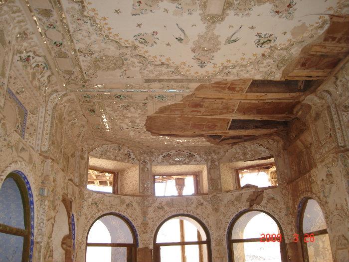 کاخ سرهنگ آباد اردستان