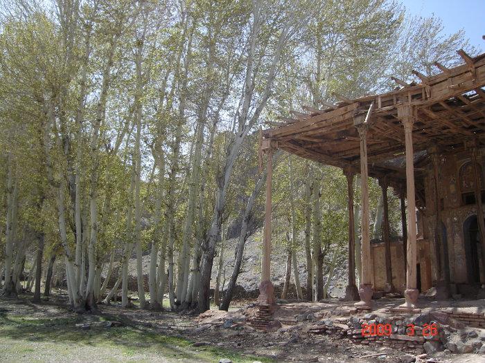 کاخ سرهنگ آباد اردستان