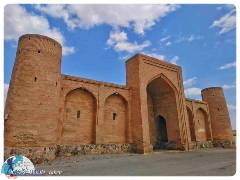 کاروانسرای فخر داوود