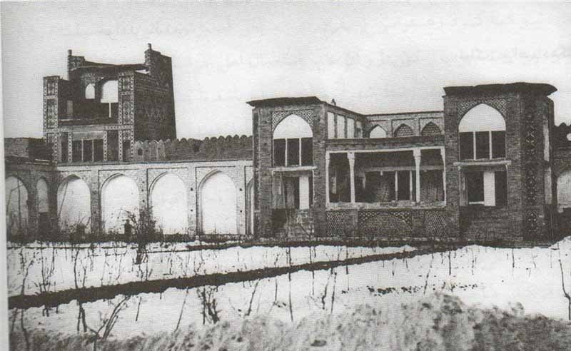 برج شیشه اراک