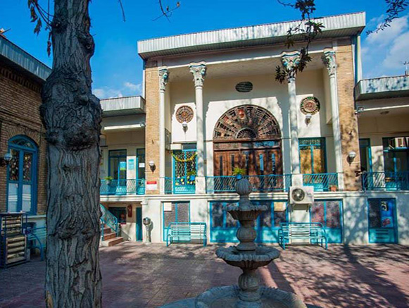 خانه مهرانگیز کامبیز تهران
