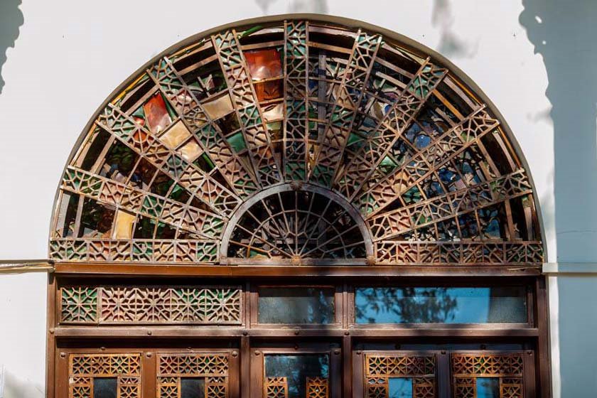 خانه مهرانگیز کامبیز تهران