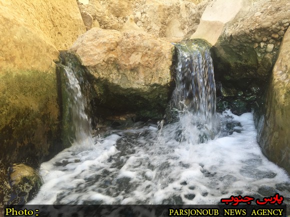 چشمه آبگرم گنوی