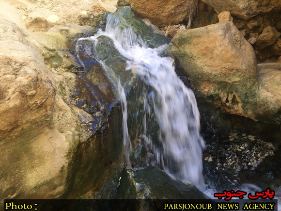 چشمه آبگرم گنوی