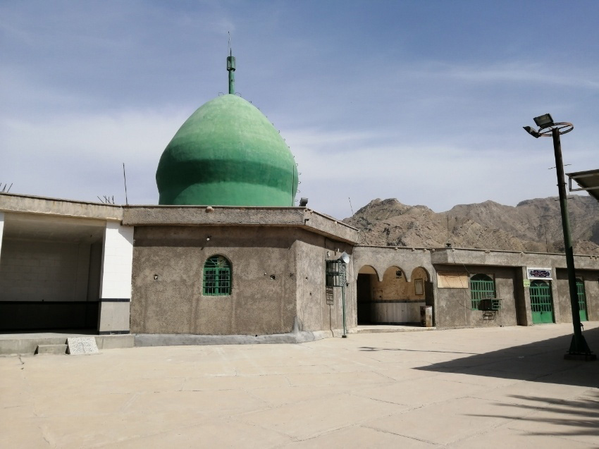 چشمه‌ آبگرم میر احمد تنگستان
