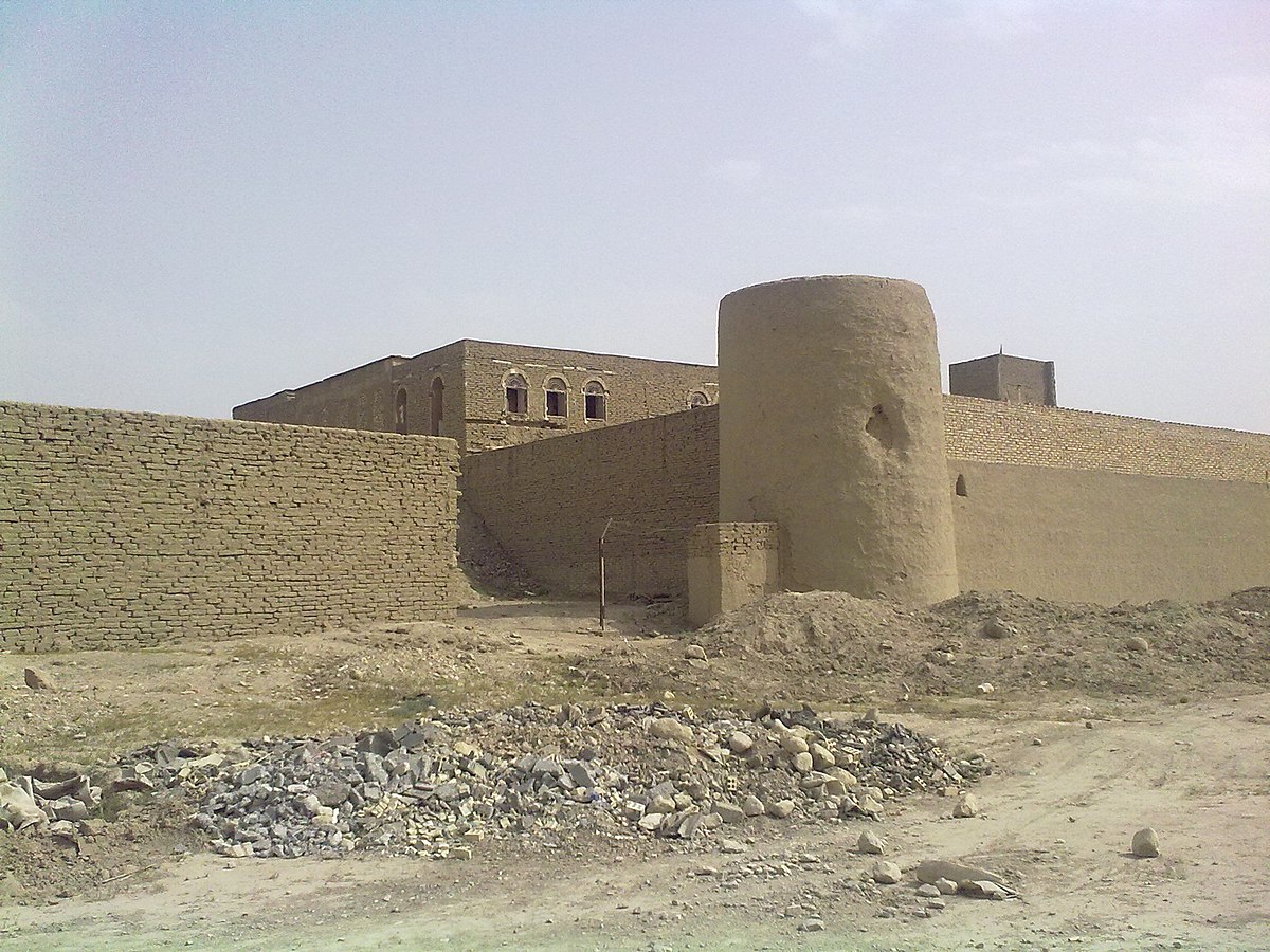 کلات قلعه‌ای تاریخی در بوشهر 