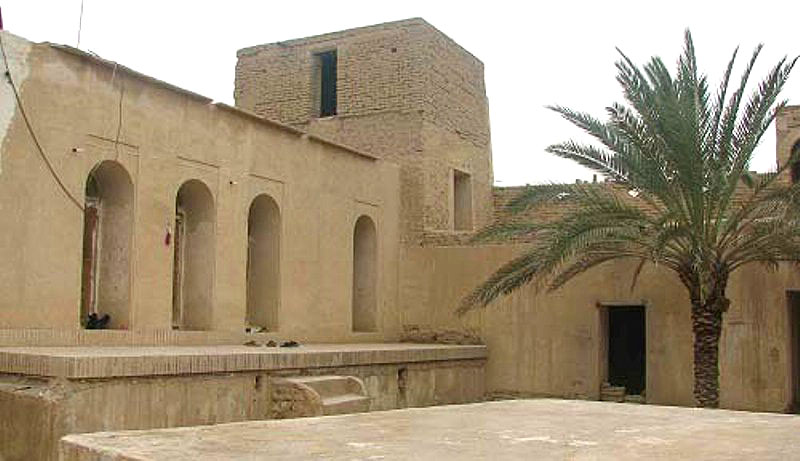 کلات قلعه‌ای تاریخی در بوشهر 