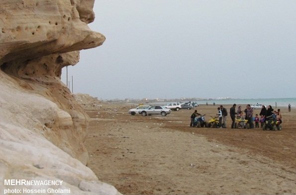 آتشکده‌ باباکلو گناوه