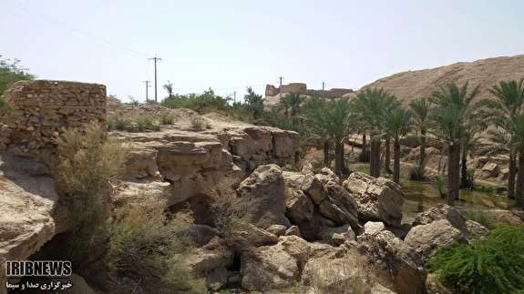 چشمه زیرراه دشتستان