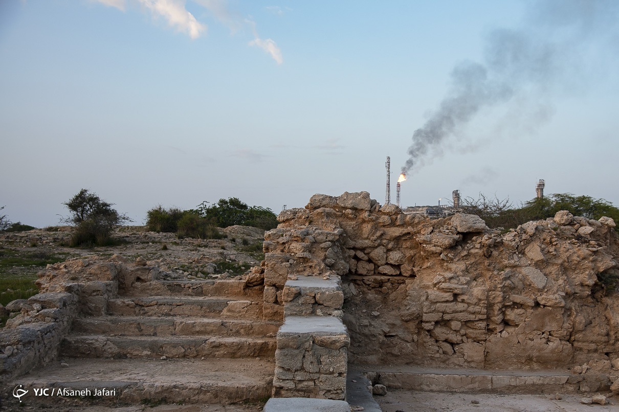 کلیسای نسطوریان خارک