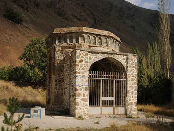 برج میدانک البرز