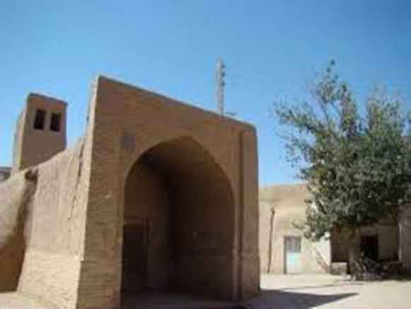 آب انبار میانده پشرویه