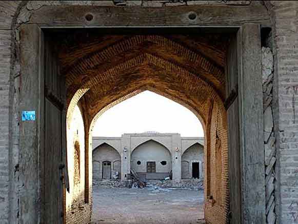 کاروانسرای خان طبس