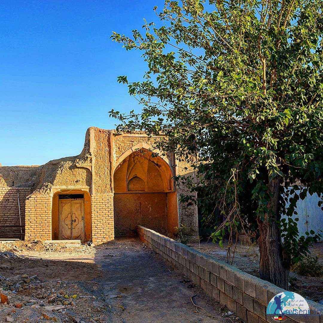 خانه یزدانی سرایان