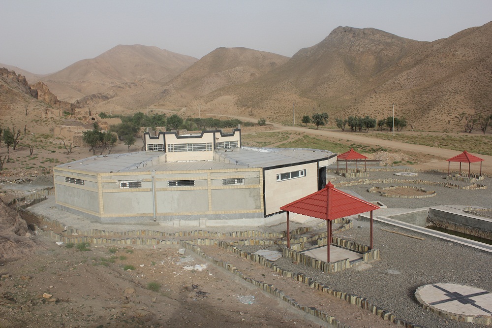 آب درمانی آب ترش سربیشه