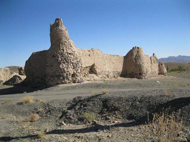 قلعه برکوه سربیشه