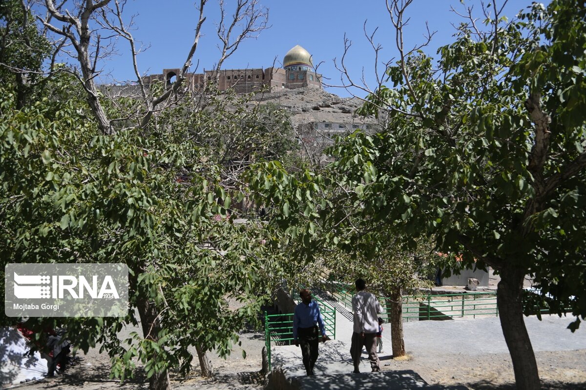 مزار کاهی سربیشه