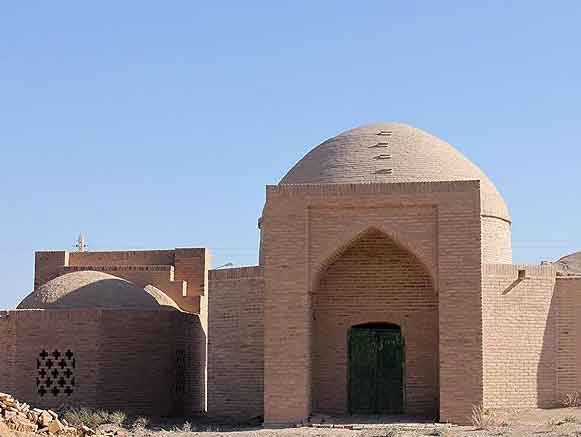 آرامگاه ابوالمفاخر قاین