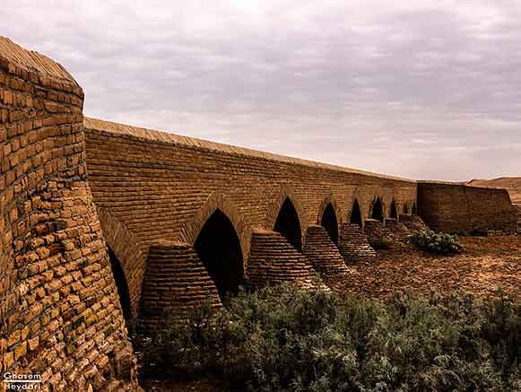 پل یونسی بجستان