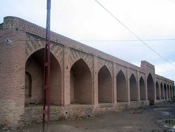 کاروانسرای فخرآباد بجستان