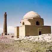 آرامگاه ارسلان جاذب