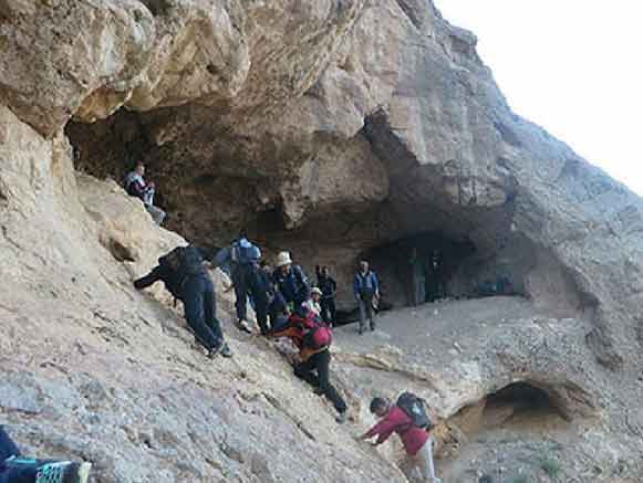غار درونه بردسکن