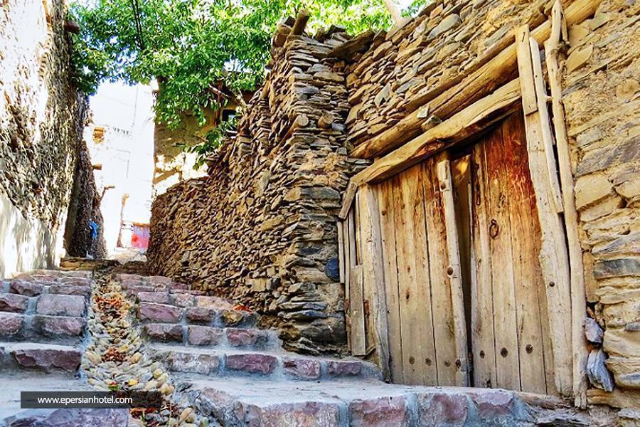 روستای ازغد بینالود