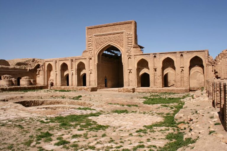 رباط شرف سرخس