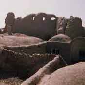 قلعه بزنجرد خلیل آباد