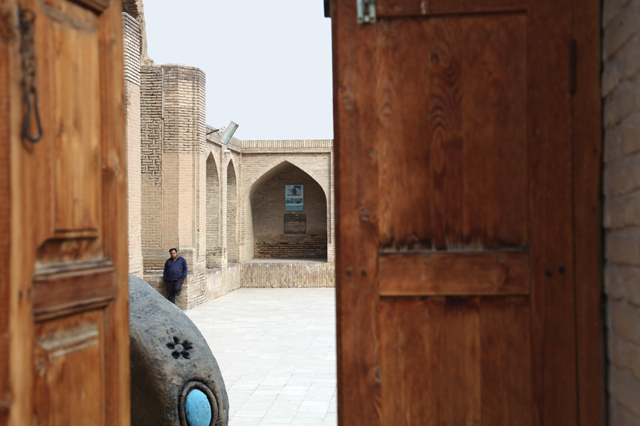 رباط طرق مشهد