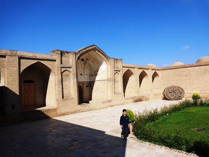 رباط طرق مشهد
