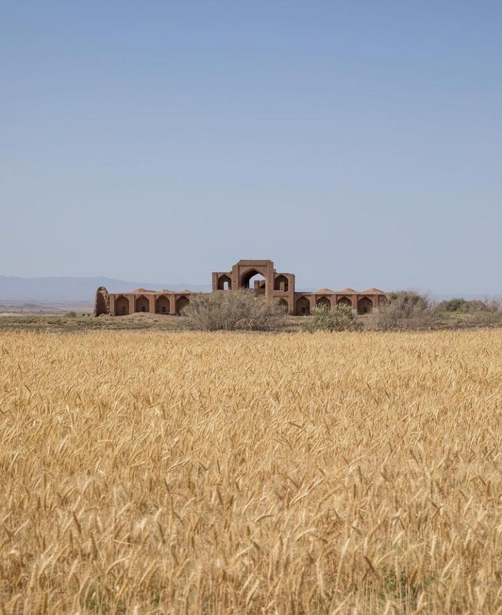 رباط ریوند داورزن