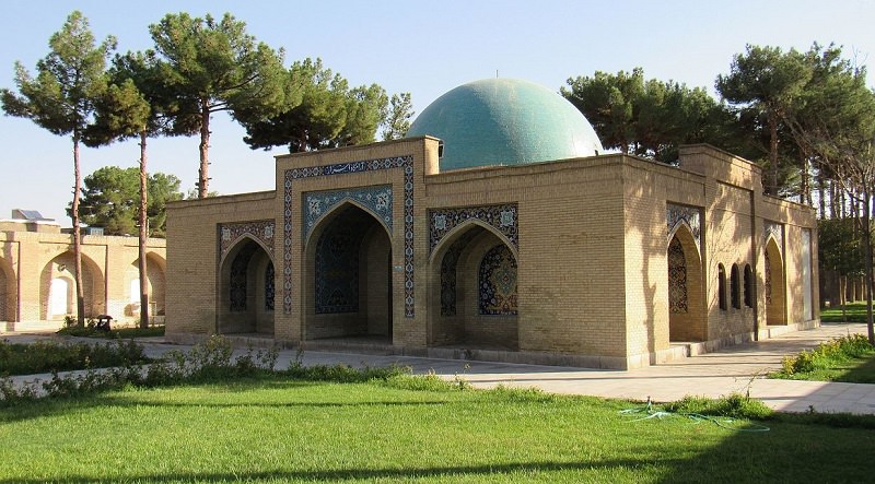 آرامگاه ملا هادی سبزواری
