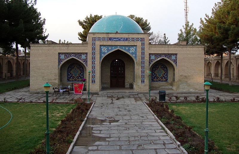 آرامگاه ملا هادی سبزواری