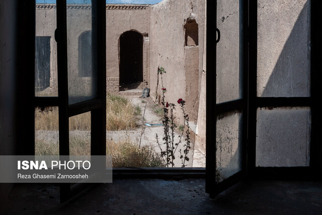 خانه کمال الملک حسین آباد