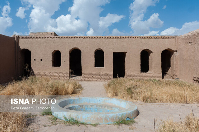 خانه کمال الملک حسین آباد