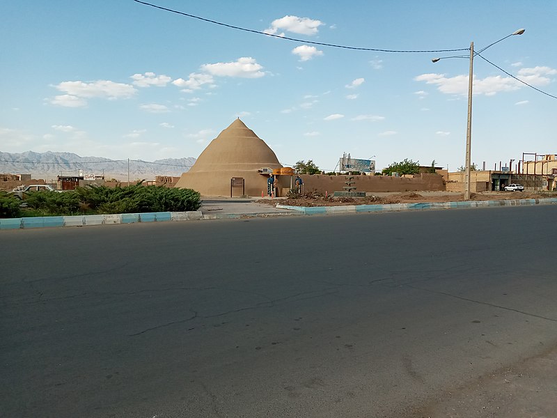 یخدان فروتقه کاشمر