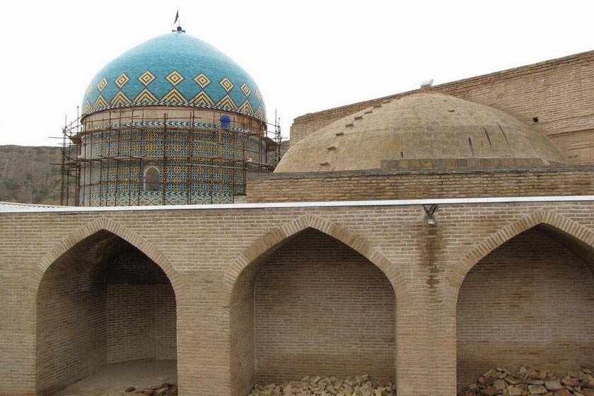 مسجد گنبد کبود کلات