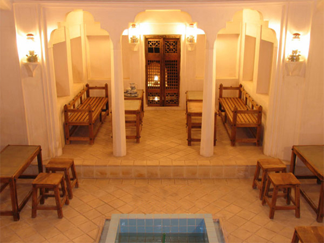 هتل خانه تاریخی احسان کاشان